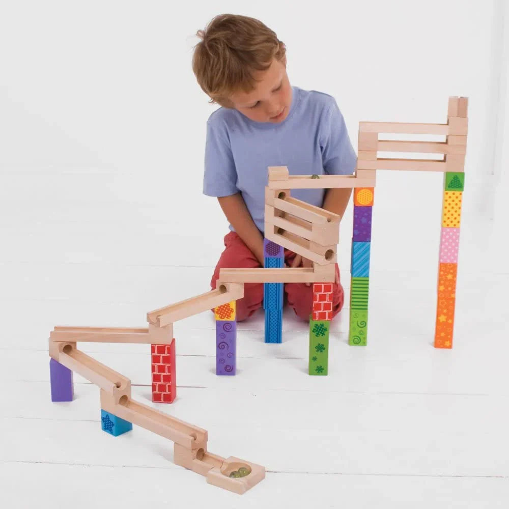 Endloser Bauspaß - Murmelbahn Set