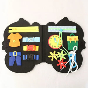 Montessori Beschäftigunsbuch im Weihnachtsmann Design