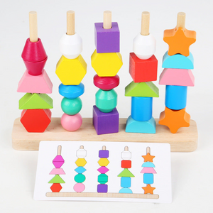 Montessori Formen und Farben Spiel