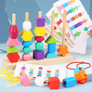 Montessori Formen und Farben Spiel