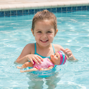 Schwimmende Babypuppe für Kinder