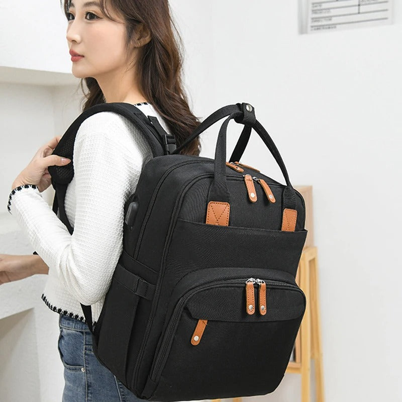 2-in-1 Baby Rucksack mit integriertem Wickelbett